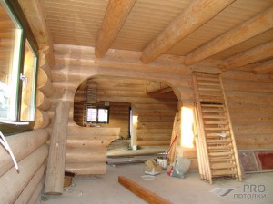Как правильно утеплить деревянный потолок в доме?